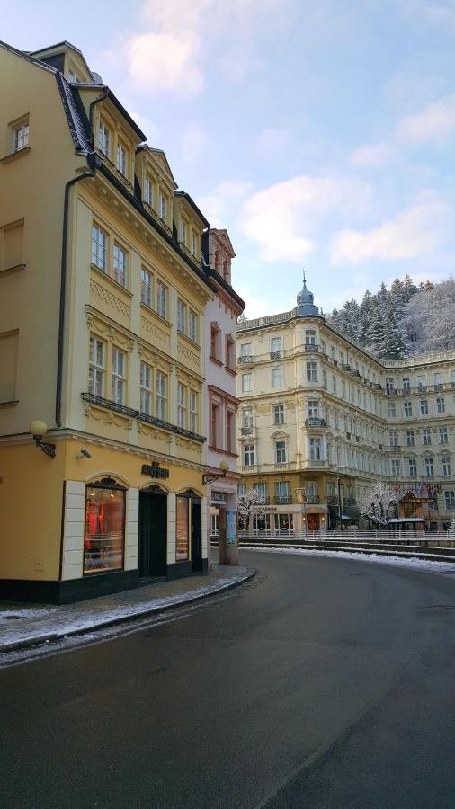 Pension Napoleon Karlowe Wary Zewnętrze zdjęcie